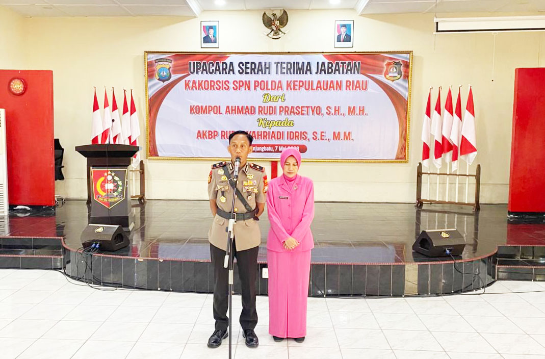 Kepala SPN Polda Kepri Kombes Ary Baroto Lantik Kakorsis