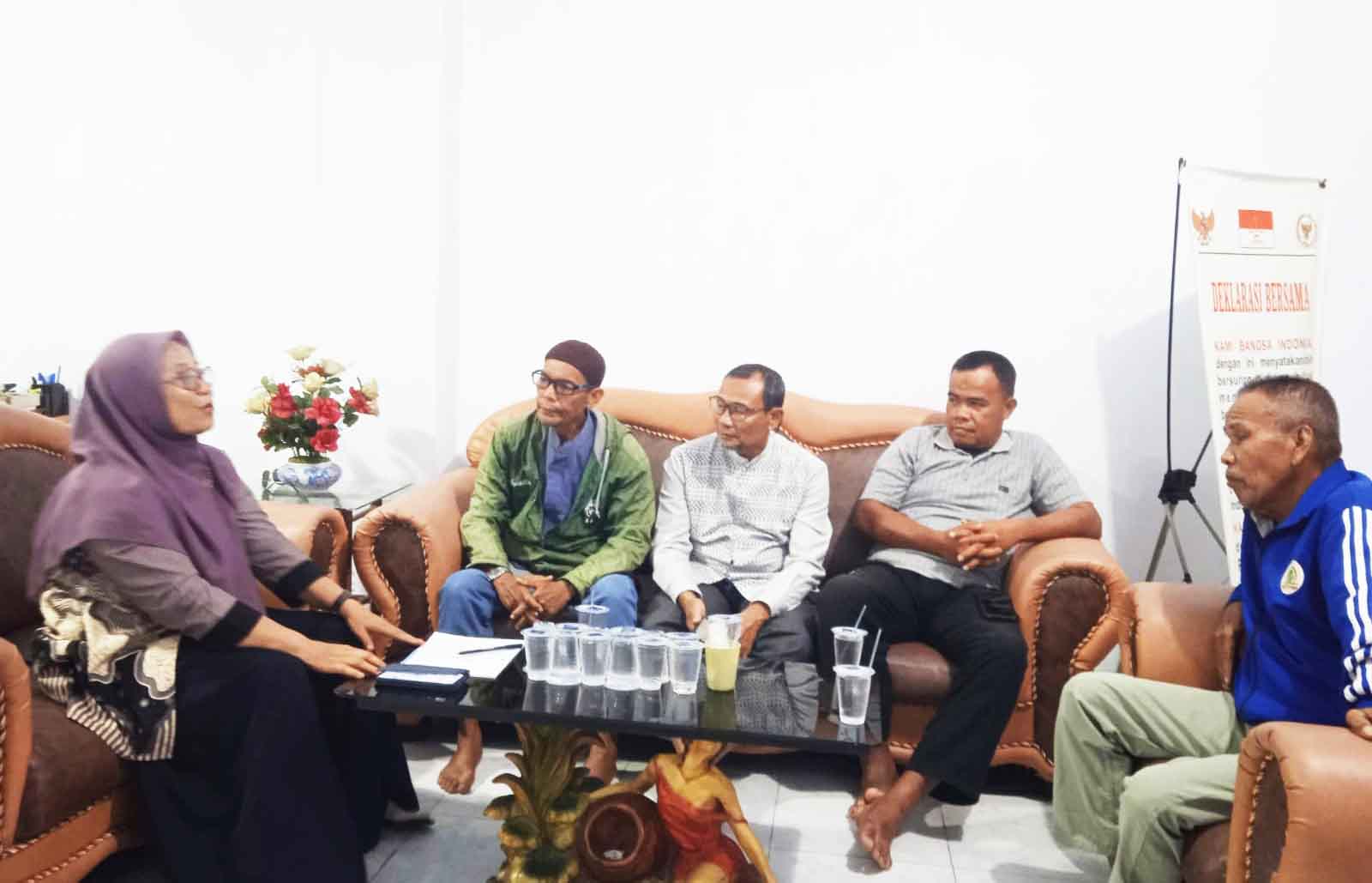 Perwakilan Masyarakat Kampung Bugis Temui Wakil Ketua I DPRD Bintan
