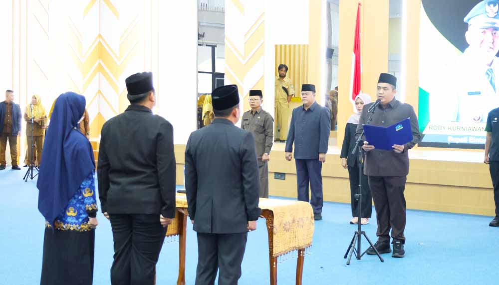 Bupati Bintan Lantik Tiga Pejabat Pimpinan Tinggi Pratama