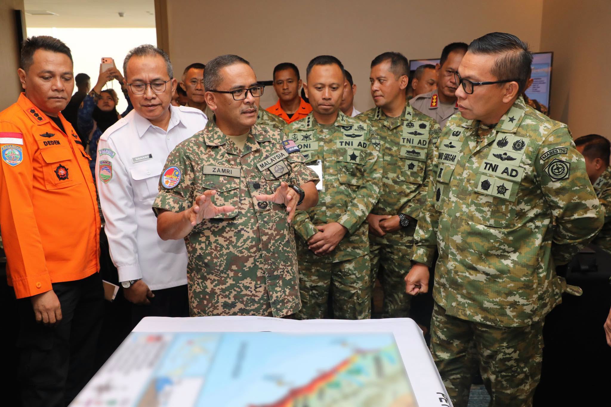 TNI dan Angkatan Tentara Malaysia Gelar Latgabma Malindo Darsasa 12AB/2026