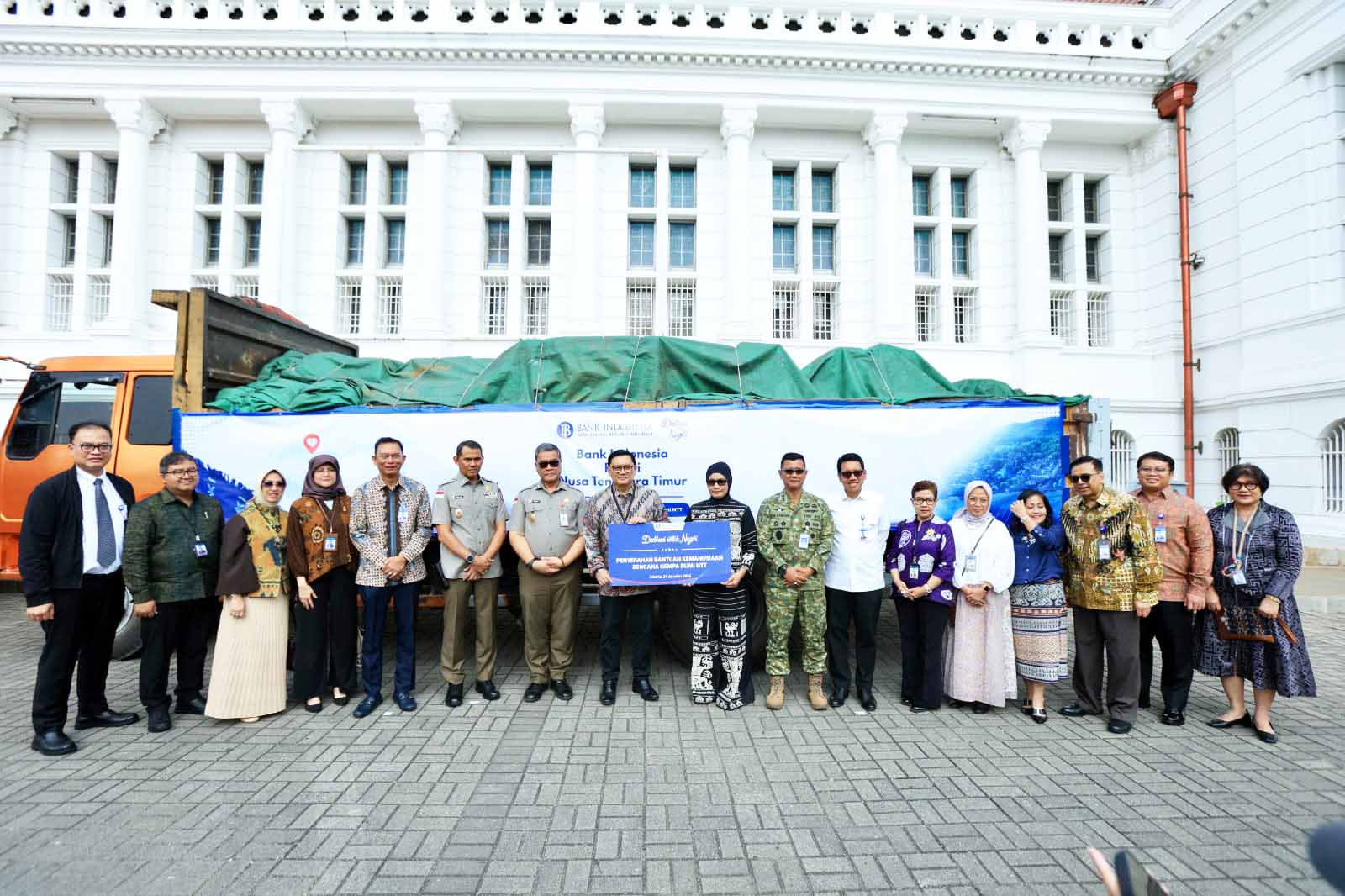 Bank Indonesia Kirim 32,5 Ton Bantuan Kemanusiaan Untuk Korban Gempa Bumi NTT