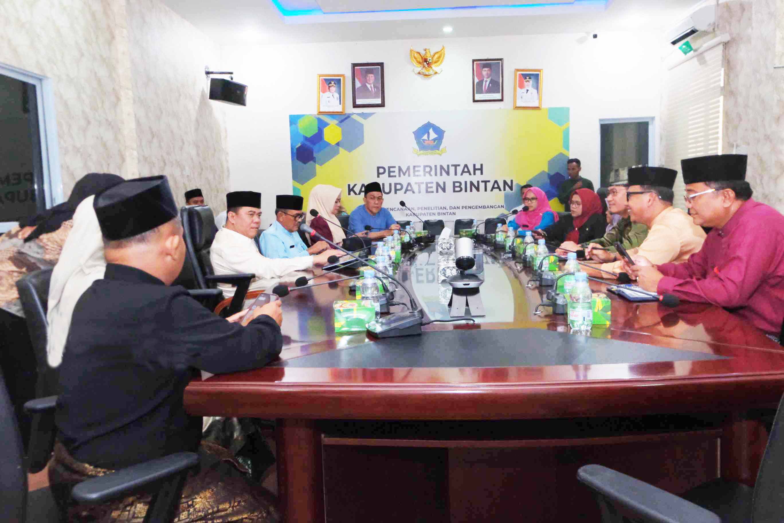 Pemko Tanjungpinang Lirik Pengelolaan Kolam Renang Dendang Ria