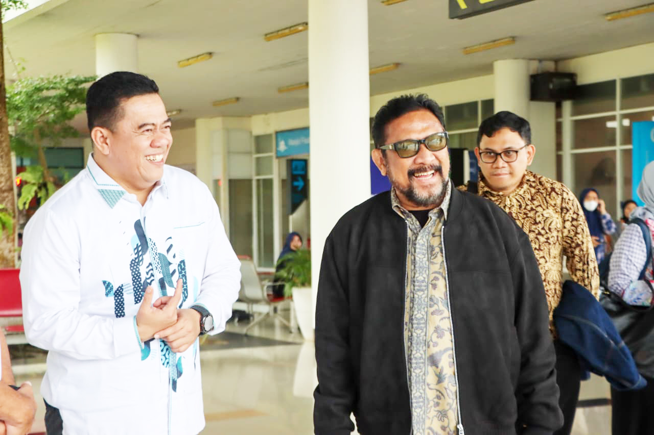 Komisi VII DPR RI Reses Ke Provinsi Kepulauan Riau, Ada Penyanyi Jamal Mirdad Dalam Rombongan